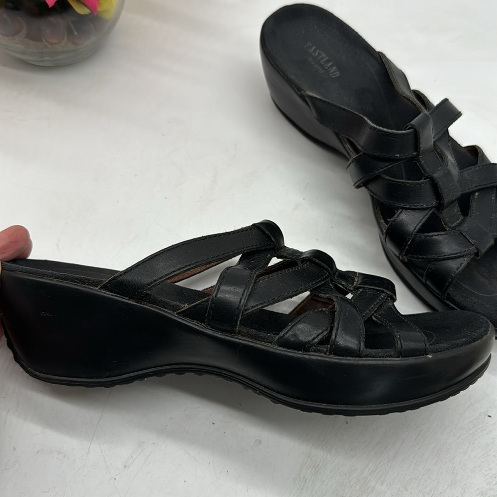 Eastland Black Strappy Slip On Sandals Size 10 BSN5069E - Picture 2 of 10